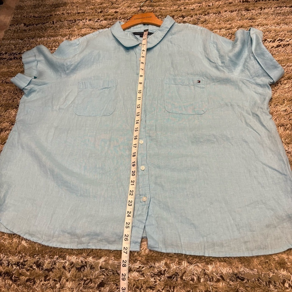 NWOT Light Blue Women's Button-Up Shirt - Picture 9 of 10